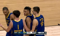 开云APP-爵士客场击败勇士，系列赛扳平