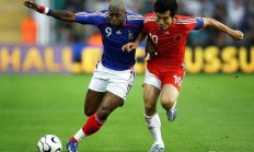 开云体育官方网站-德国队完胜泰国队，郑思维刷新纪录