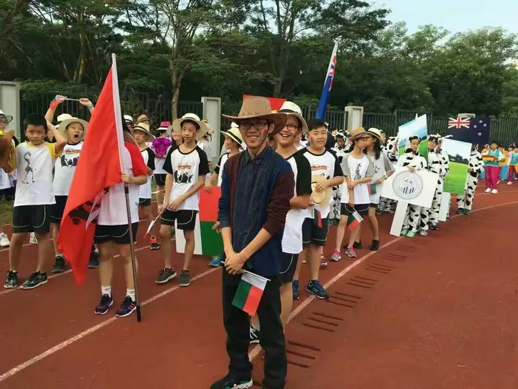 泰国代表团抢眼出征，势不可挡