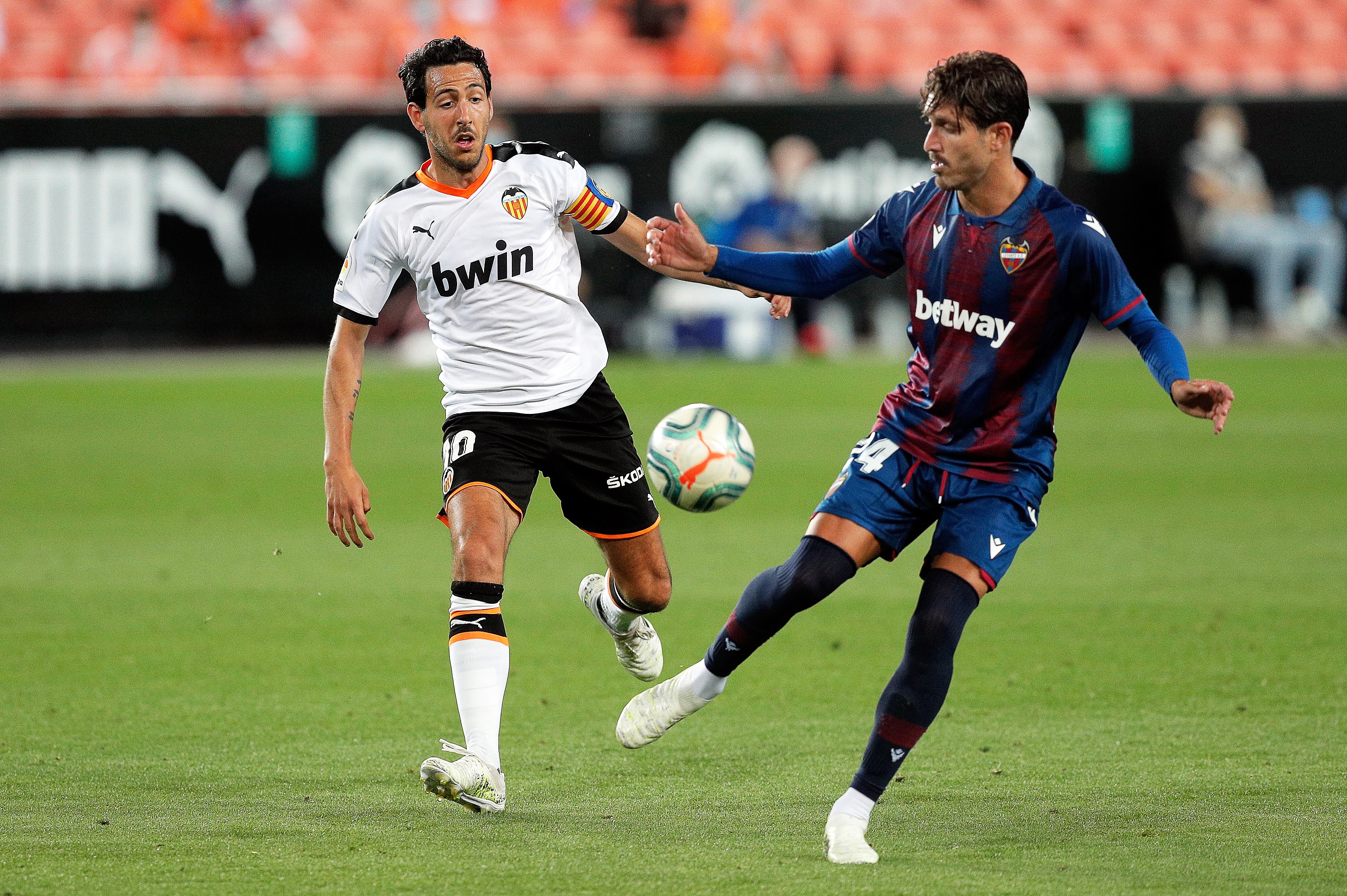 赫塔菲客场险胜格兰纳达，保级前景一片光明