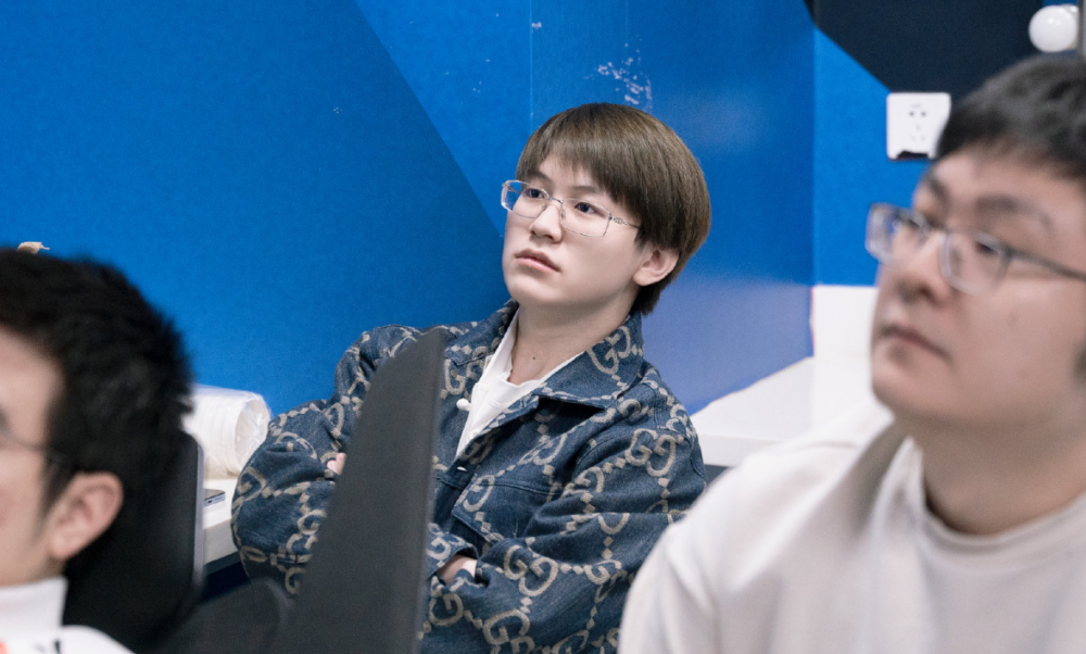 TES碾压FNC,Meiko关键团战开团秒人强强对话成都决赛之夜,锁定晋级资格的简单介绍 TES碾压FNC,Meiko关键团战开团秒人强强对话成都决赛之夜,锁定晋级资格的简单介绍