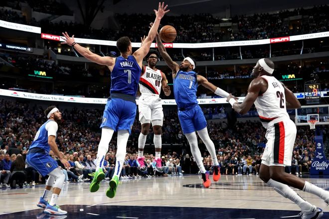 独行侠击败开拓者，取得四连胜