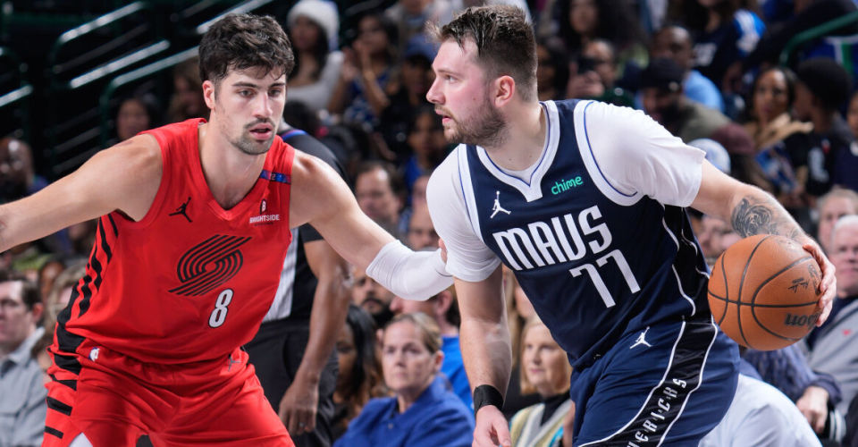 独行侠击败开拓者，取得四连胜