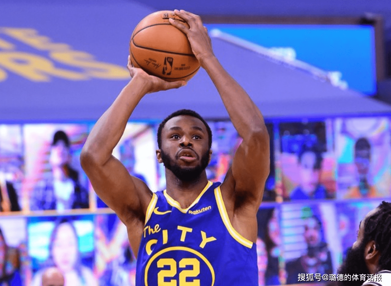 新科球王雄霸赛场传射传切助攻完成梅开二度的简单介绍