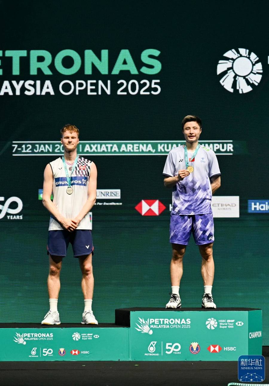 丹麦队轻取法国队，石宇奇带队取胜